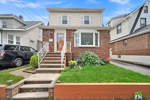 247 E 6th St, Clifton, NJ 07011