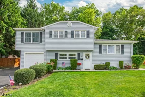 53 Columbia St, Wharton, NJ 07885
