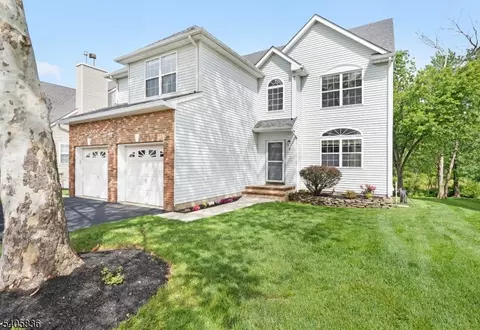 6 Young Way, Bridgewater, NJ 08807