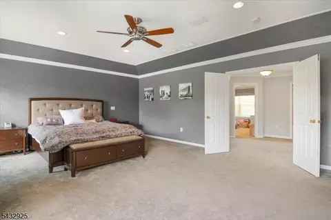 11 Queens Ln, Wayne, NJ 07470 photo 18