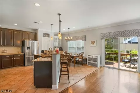 11 Queens Ln, Wayne, NJ 07470 photo 7