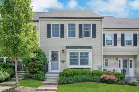 38 Essex Dr, Mendham, NJ 07945