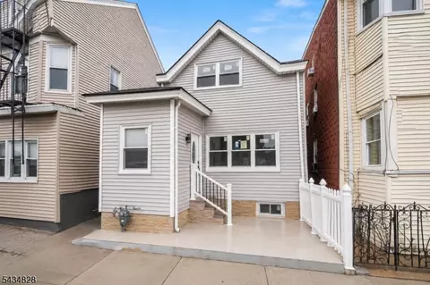 148 Martin St, Paterson, NJ 07501