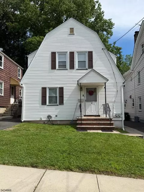 11 Glennon Pl, West Orange, NJ 07052