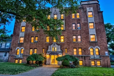 Other - 303 Hamilton Pl #A4, Hackensack, NJ 07601 photo 2 of 5