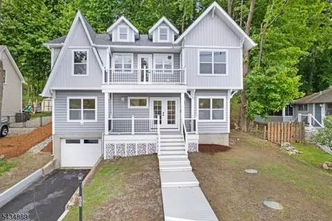 269 E Shore Trl, Sparta, NJ 07871