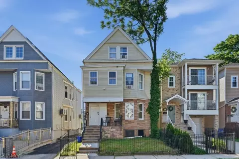 148 N 15th St, East Orange, NJ 07017