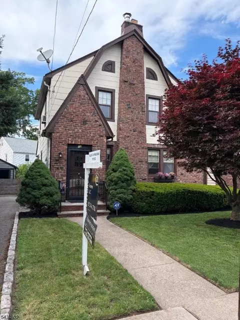 12 Ferncliff Rd, Bloomfield, NJ 07003