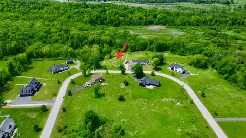 22 Estell Dr, Hardyston Twp, NJ 07416