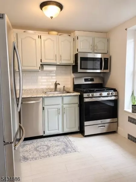 100 Prospect Ave #H, Hackensack, NJ 07601 photo 9