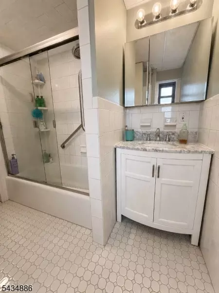 100 Prospect Ave #H, Hackensack, NJ 07601 photo 14