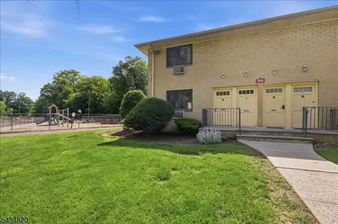 401 Us Highway 22 #A, North Plainfield, NJ 07060
