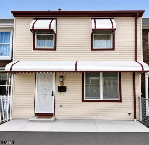 142-144 Pearl St, Paterson, NJ 07501