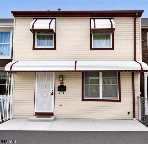 142-144 Pearl St, Paterson, NJ 07501