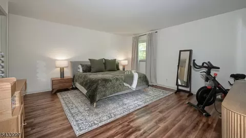 42 Stirling Ln, Wayne, NJ 07470 photo 16