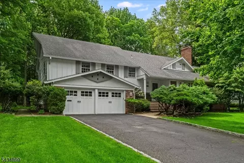 1110 Minisink Way, Westfield, NJ 07090