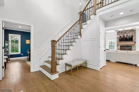 27 Wardle Ave, Berkeley Heights, NJ 07922 photo 3