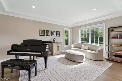 27 Wardle Ave, Berkeley Heights, NJ 07922 photo 9