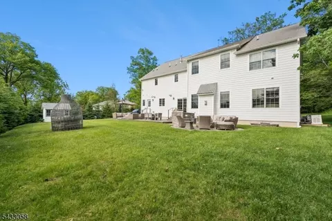 27 Wardle Ave, Berkeley Heights, NJ 07922 photo 34