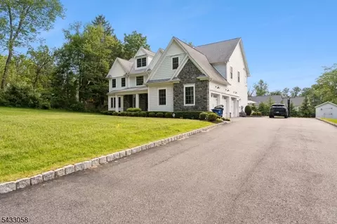 27 Wardle Ave, Berkeley Heights, NJ 07922 photo 2