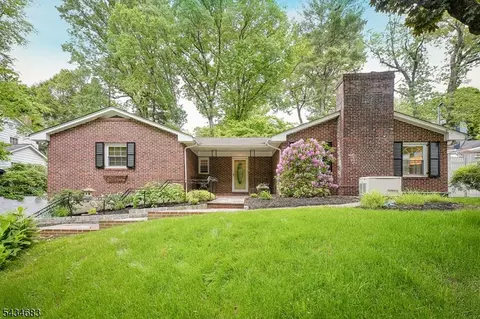 106 Division Ave, Summit, NJ 07901