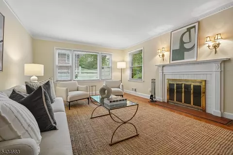 Living - 106 Division Ave, Summit, NJ 07901 photo 2 of 4