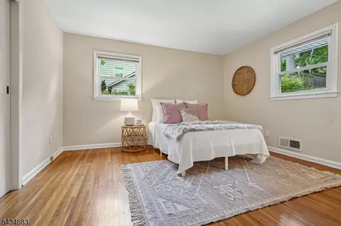 Bedroom - 106 Division Ave, Summit, NJ 07901 photo 4 of 6