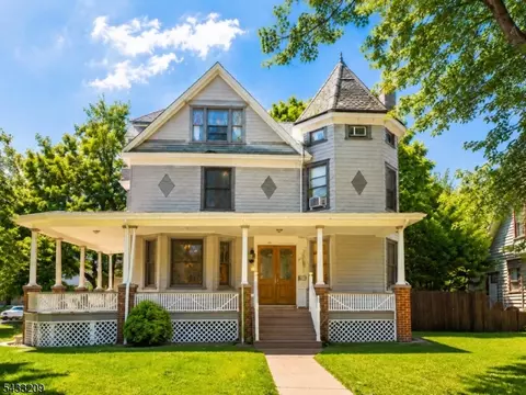 3 Myrtle Ave, North Plainfield, NJ 07060