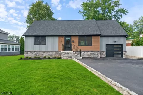 526 Ridgedale Ave, East Hanover, NJ 07936