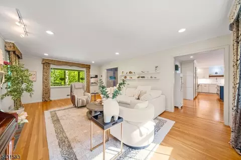 29 Upper Dr, Summit, NJ 07901 photo 11
