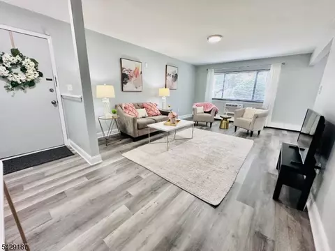 401 Us Highway 22 #1A, North Plainfield, NJ 07060