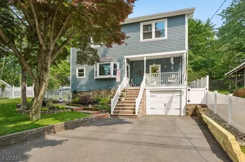 11 Lake Trl E, Wayne, NJ 07470
