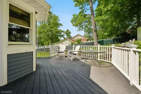 11 Lake Trl E, Wayne, NJ 07470 photo 34