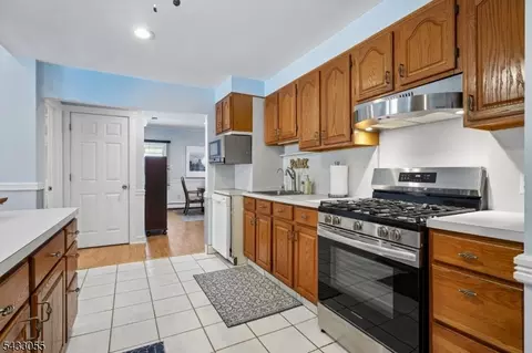 11 Lake Trl E, Wayne, NJ 07470 photo 15
