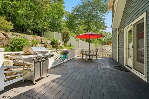11 Lake Trl E, Wayne, NJ 07470 photo 32