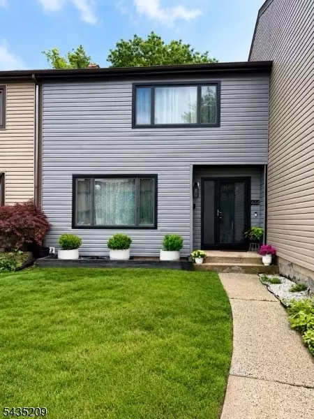 444 Brookside Ln, Hillsborough, NJ 08844