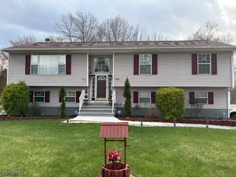 276 Edwards Rd, Parsippany, NJ 07054