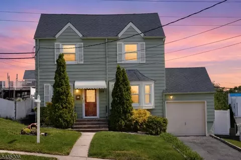 128 White Oak Ter, Belleville, NJ 07109