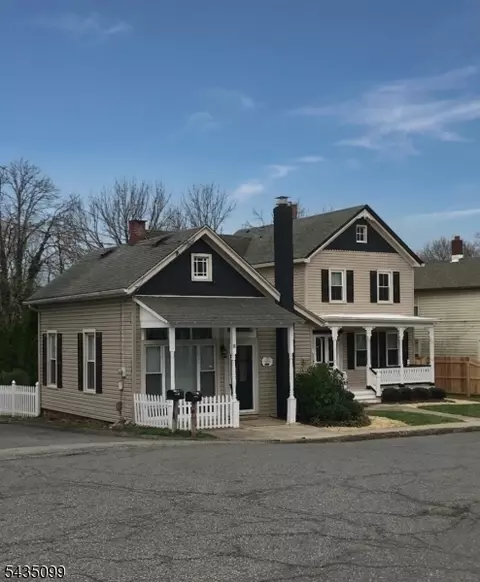 15 Main St, Annandale, NJ 08801