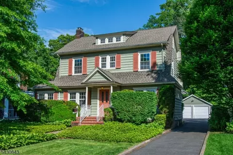 39 Essex Ave, Montclair, NJ 07042