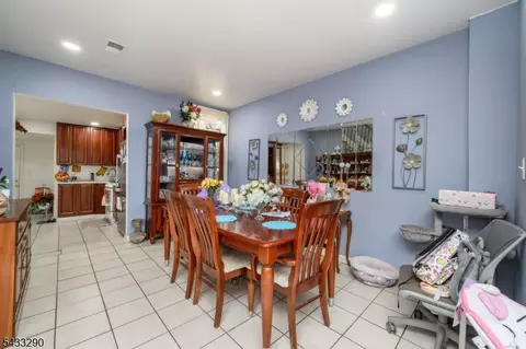 724 W Front St, Plainfield, NJ 07060 photo 6