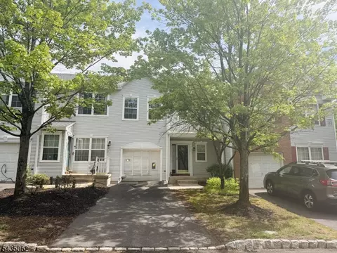272 Marcia Way, Bridgewater, NJ 08807