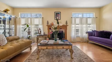1166 New Brunswick Ave #404, Rahway, NJ 07065