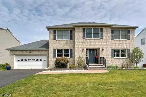 808 Columbus Ave, Raritan, NJ 08869