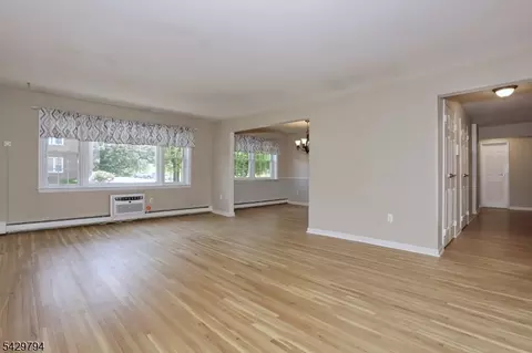 605 Grove St #2, Clifton, NJ 07013
