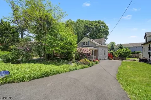 715 Cornelia St, Boonton, NJ 07005