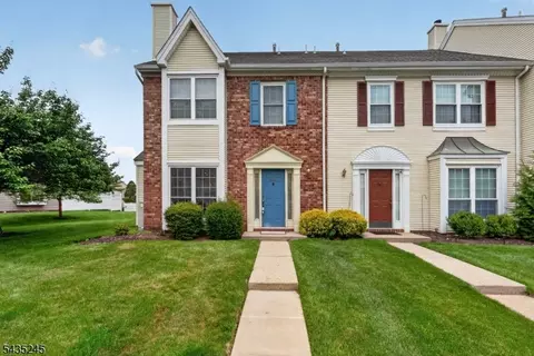 2601 Pinhorn Dr, Bridgewater, NJ 08807