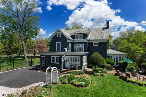 972 Kensington Ave, Plainfield, NJ 07060