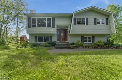 78 Auble Rd, Blairstown, NJ 07825