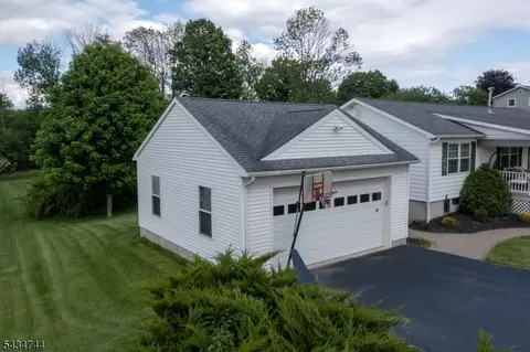 59 Decker Rd, Wantage, NJ 07461 photo 3